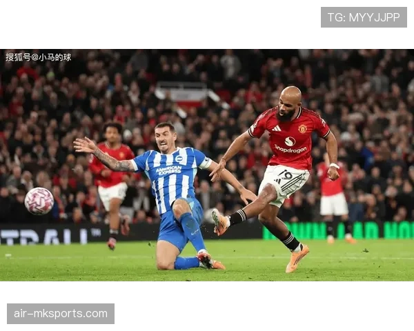 英超激战：森林队强势反弹大胜对手，状态回暖彰显强劲实力