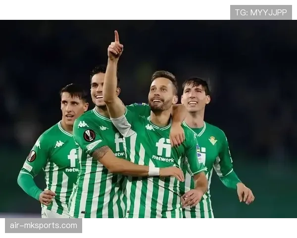 西甲劲旅成功保级,士气回升迎接全新赛季 西甲劲旅成功保级,士气回升迎接全新赛季