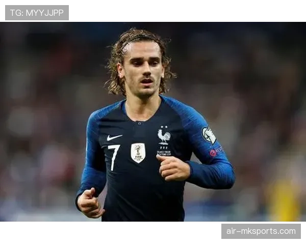 格列兹曼倾囊相授：向齐达内传递高压赛场下的冷静之道