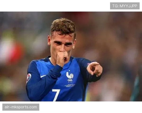 格列兹曼初显执教天赋,未来战术大师引关注 格列兹曼初显执教天赋,未来战术大师引关注